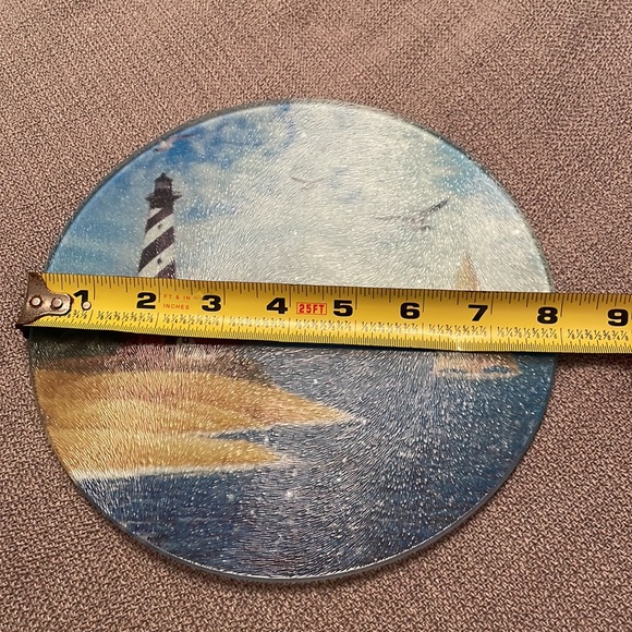 Coastal Setting Glass Cutting Board 8” Round - Picture 2 of 5